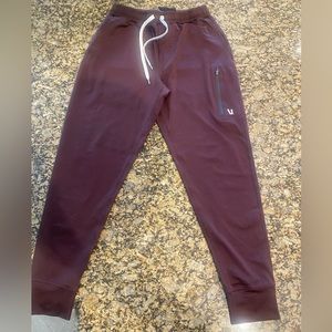 Vuori pants size small!
